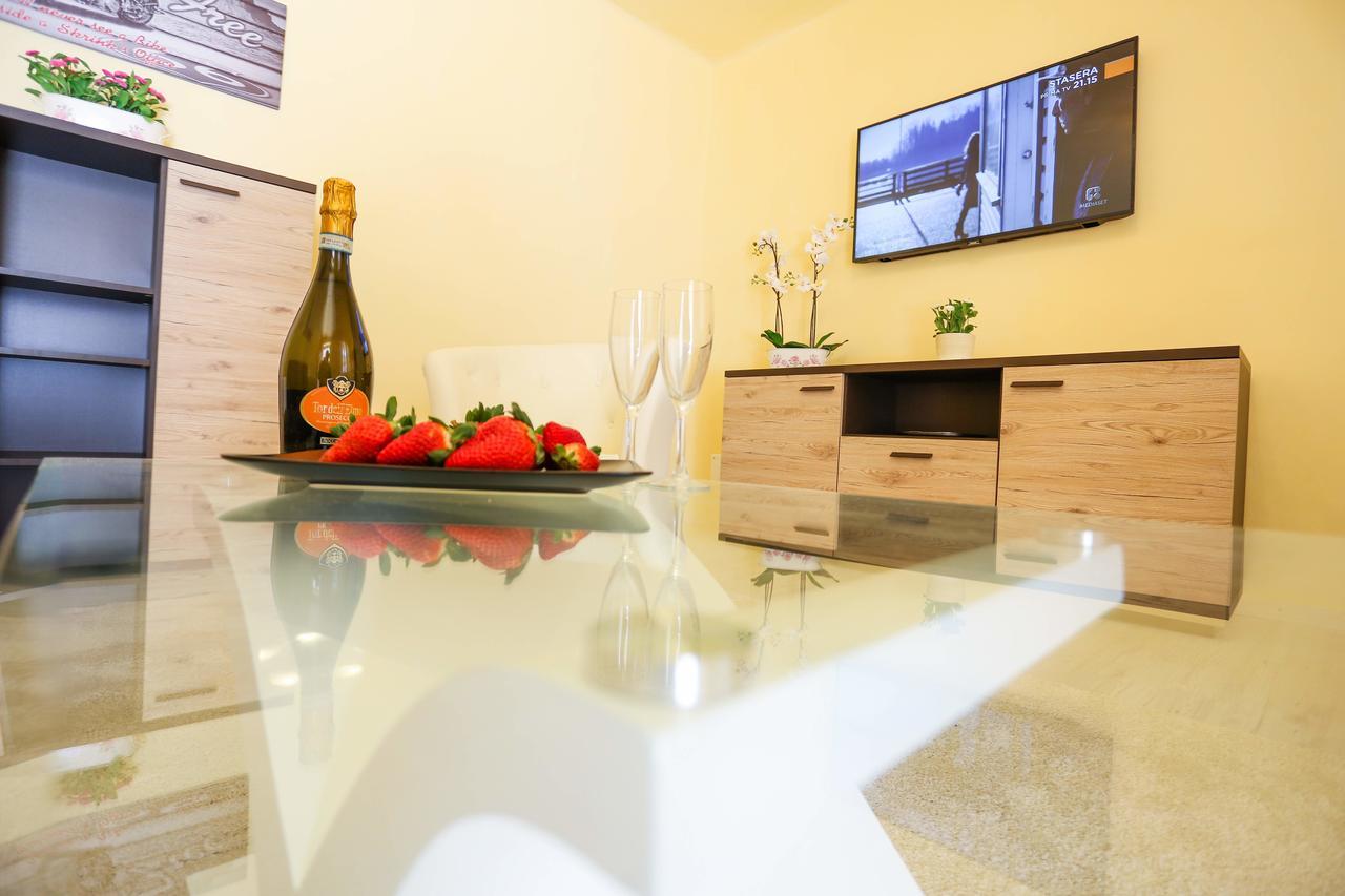 Bed and Breakfast Casa Filippini Fossombrone Exterior foto